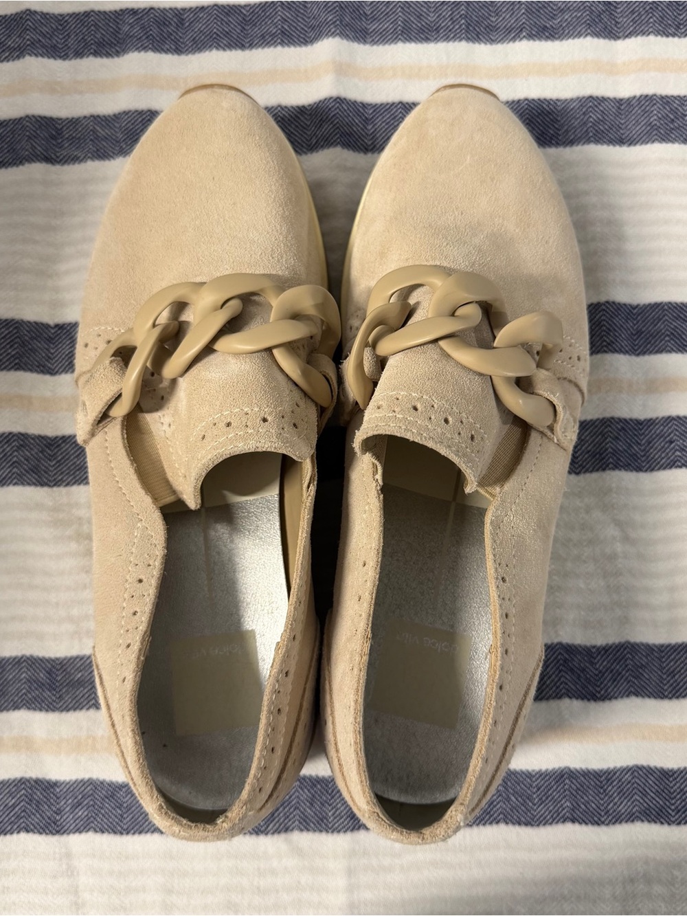 Dolce Vita Beige Suede Chunky Chain Loafers Women’s Size 6.5M